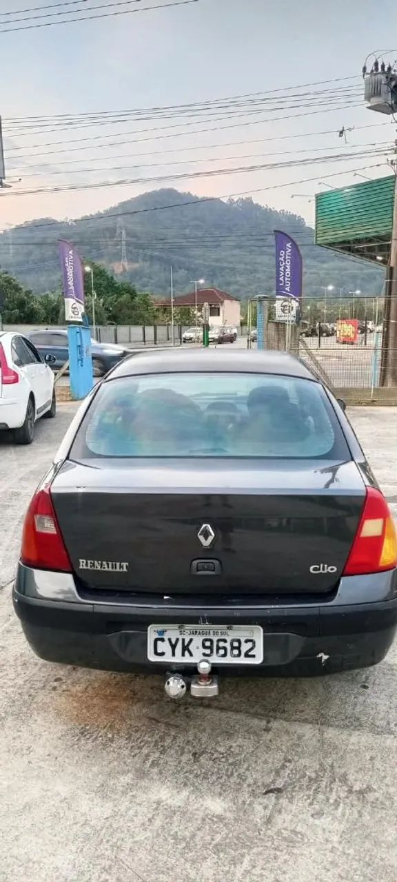 Renault Clio Sed.rl/auth.1.0/1.0 Hi-power 16V 4P 2003
