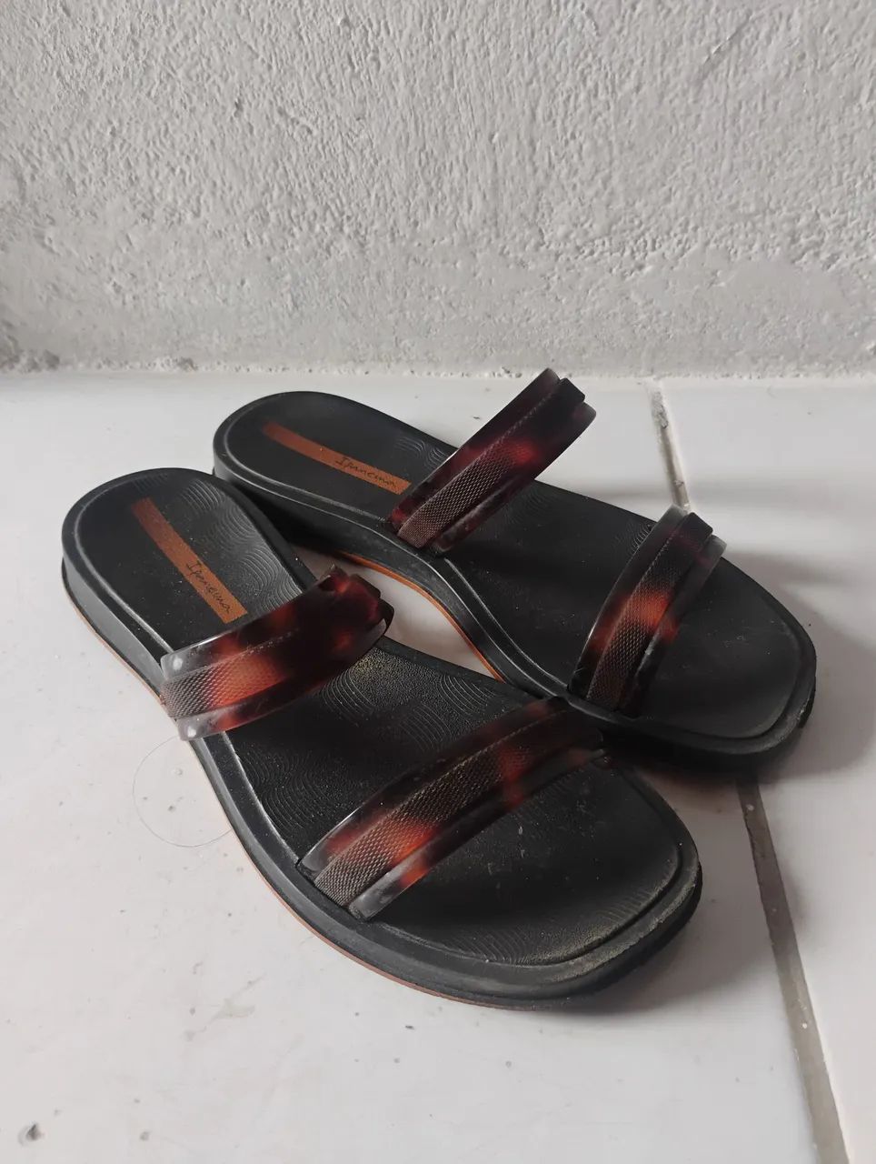 EXCELENTE SANDÁLIA N37 