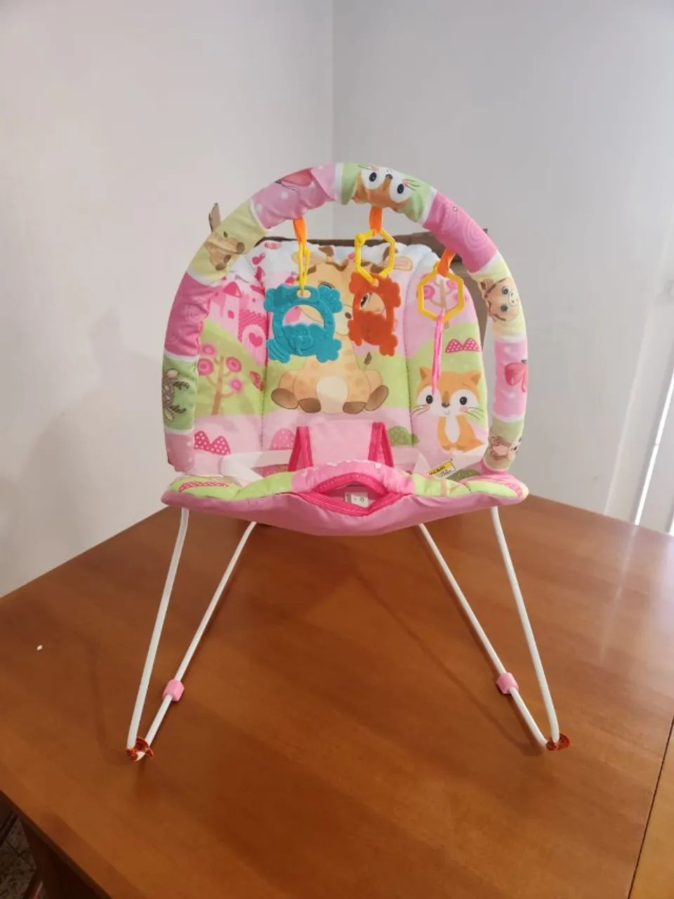 Cadeira de Descanso Vibratória e Musical Girafa Gigi-Protek