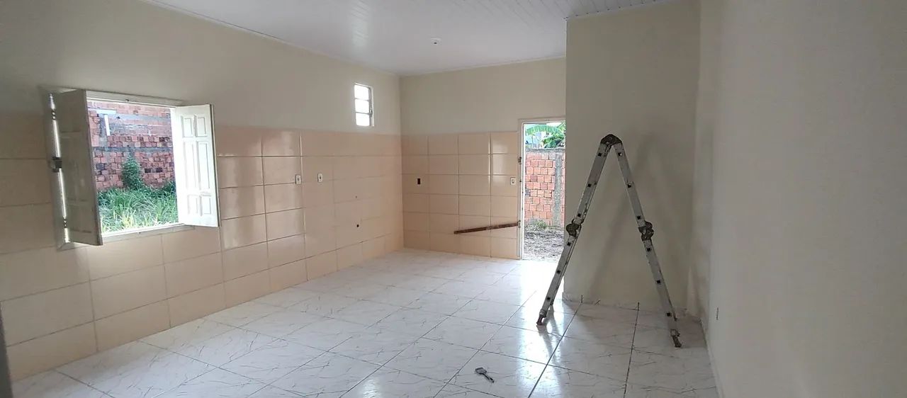 VENDO CASA TOTALMENTE REFORMADA, LONGE DE ALAGAMENTOS - ACEITO VEÍCULO  - Foto 4