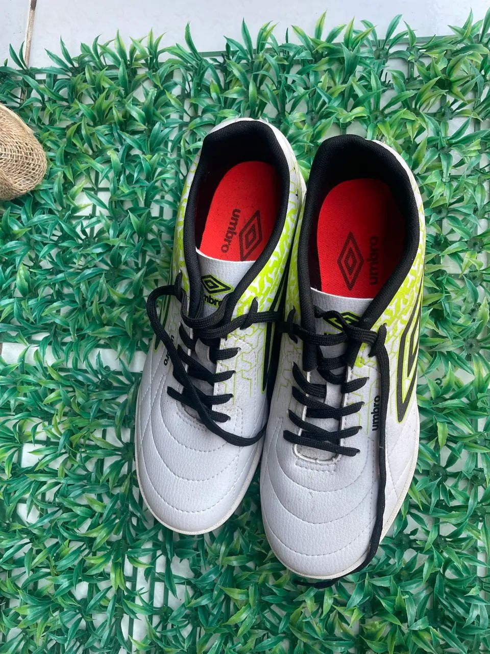Chuteira umbro