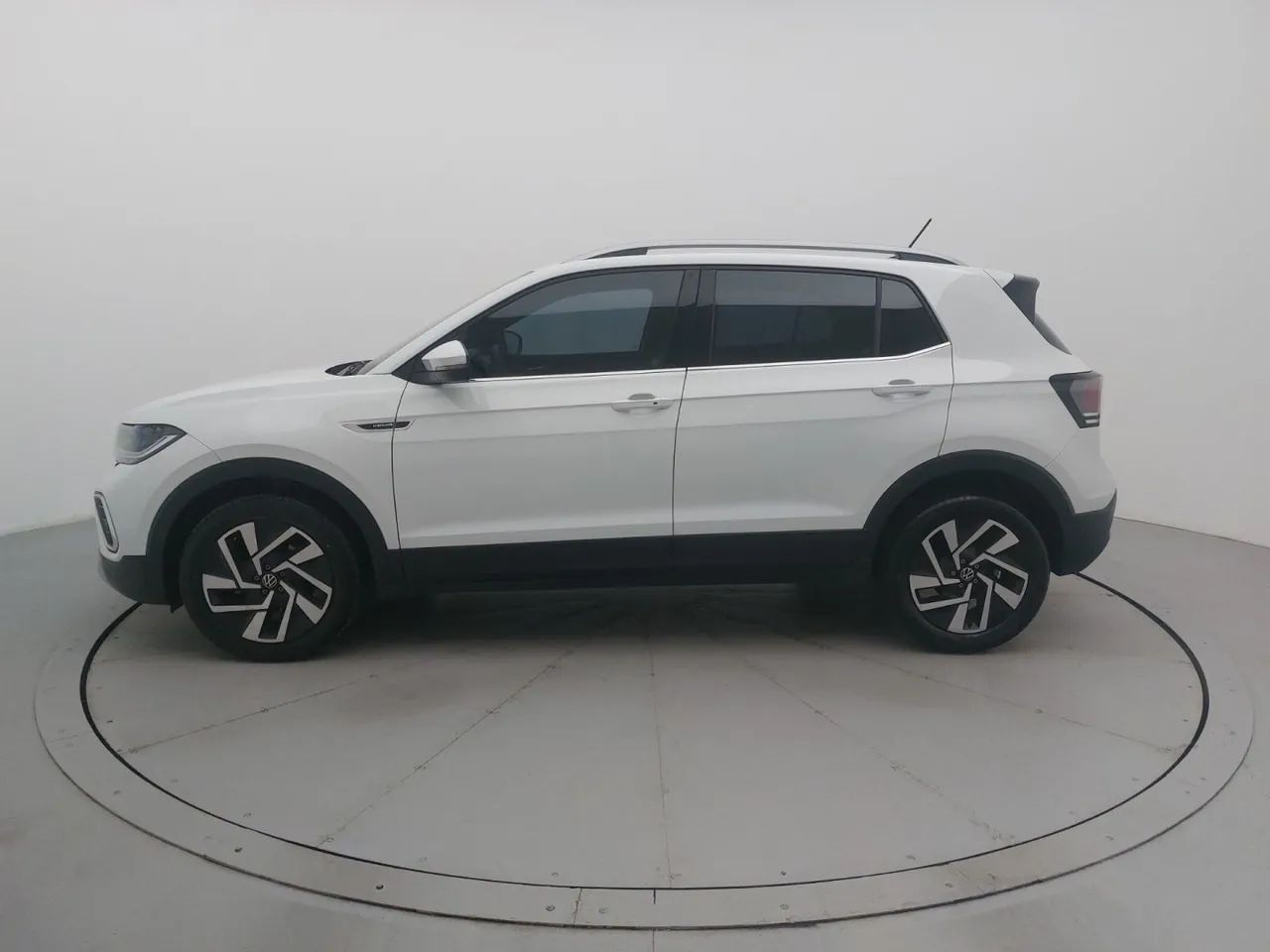 Volkswagen T-Cross Highline 1.4 TSI Flex 16V 5P AUT, foto 2 de 18