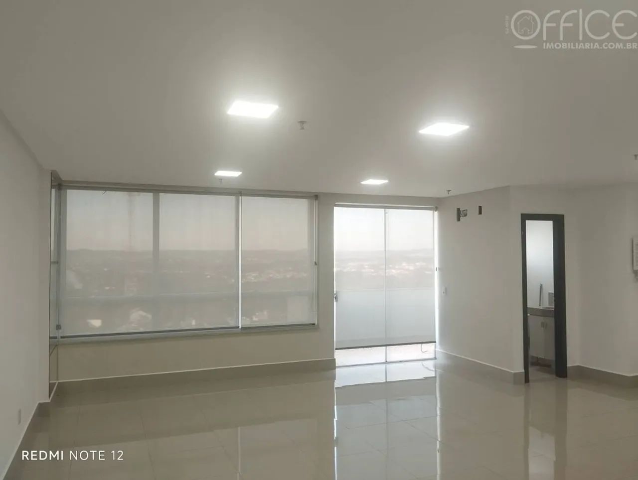 Sala comercial de 61m² Trade Tower Lozandes - Foto 2