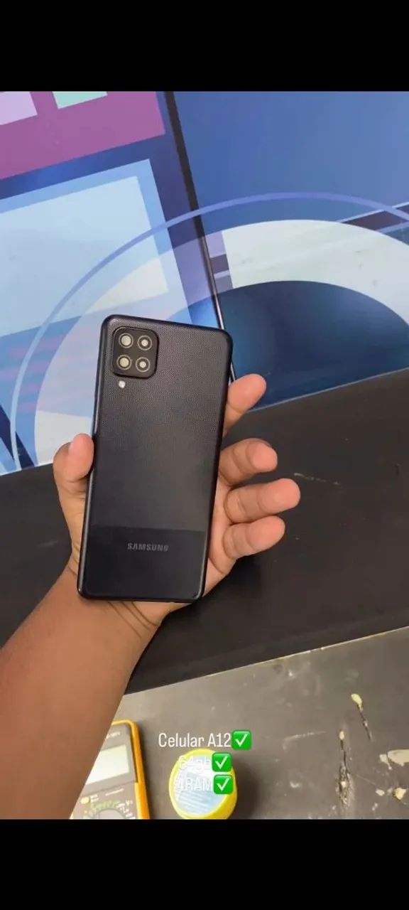 Celular A12