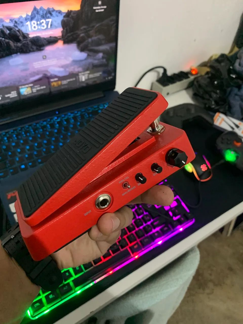 Pedal vol/wah joyo