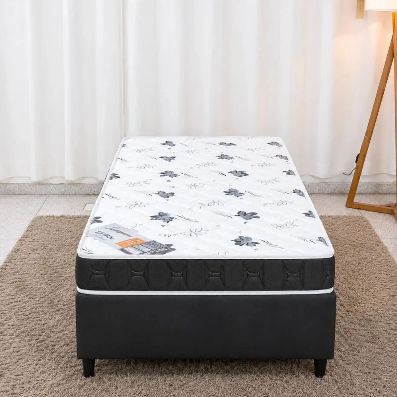 Cama de solteiro Conjunto leste espuma D28 novo  