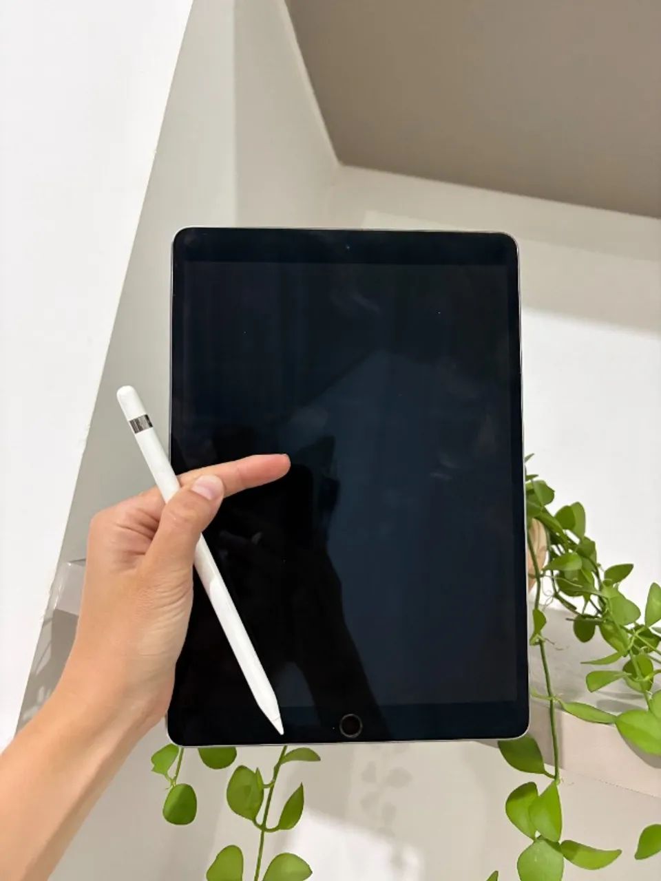 iPad Pro (Geração 1) 64GB + Apple Pencil