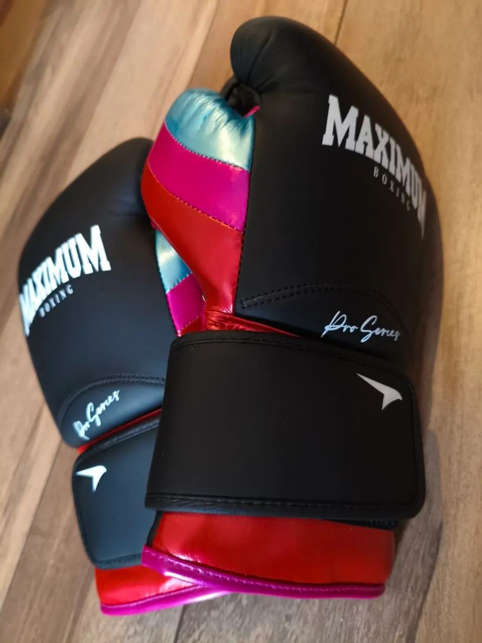 Luva Máximum Pro Series Muay Thai, Boxe e kickboxing - Foto 3
