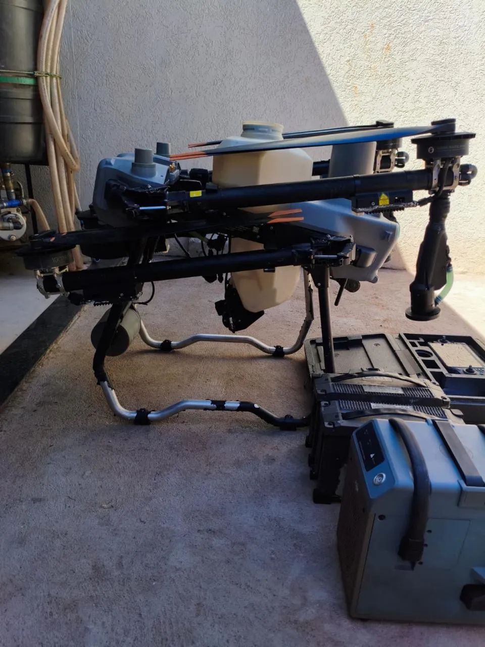 Drone pulverizador DJI Agras T25