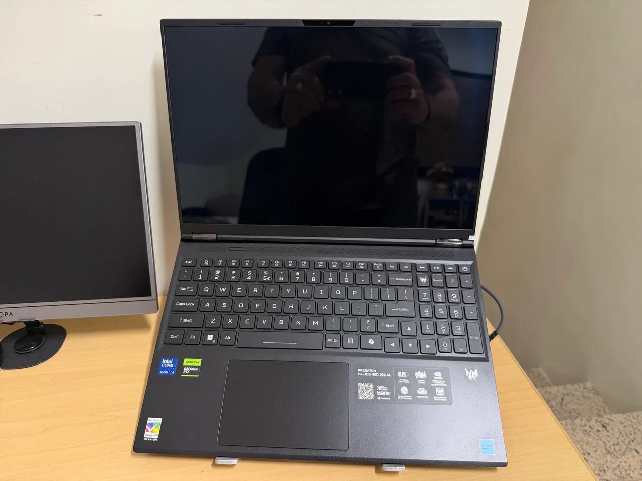 Notebook Acer Predator Helios 16S Neo Ultra 9 RTX 5060 - Foto 3