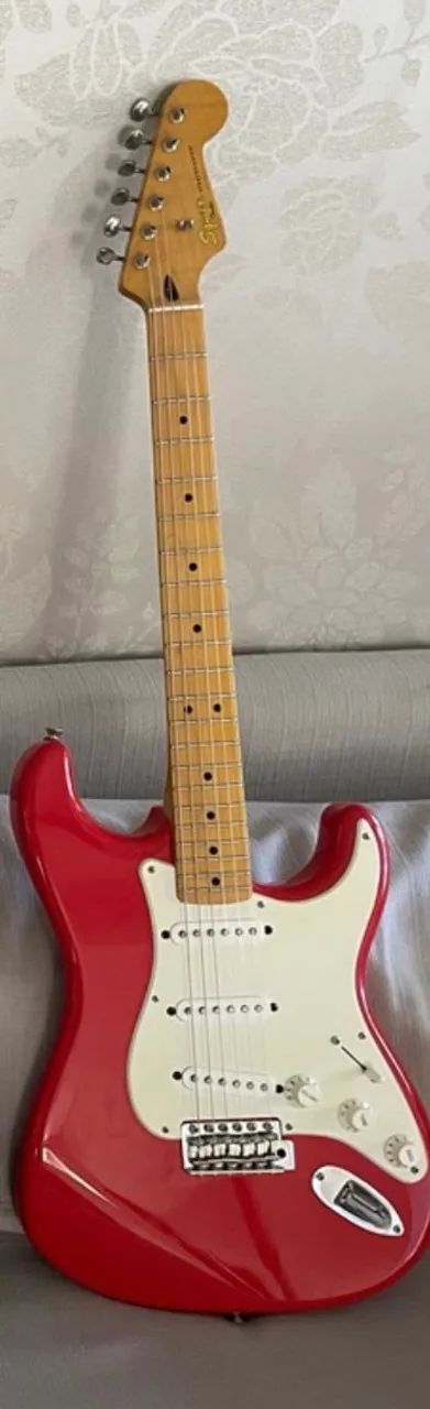 Guitarra squier Classic vibe com updates - Foto 4