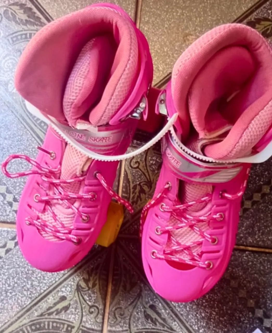 Patins de 4 rodas - Foto 2