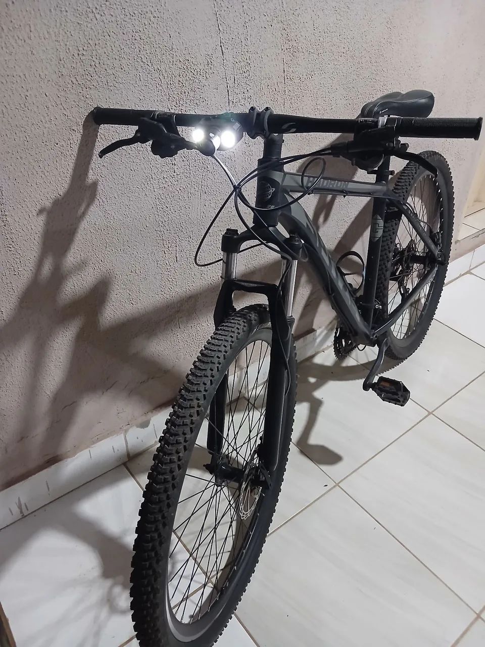Vende-se Bicicleta Aro 29! - Foto 2