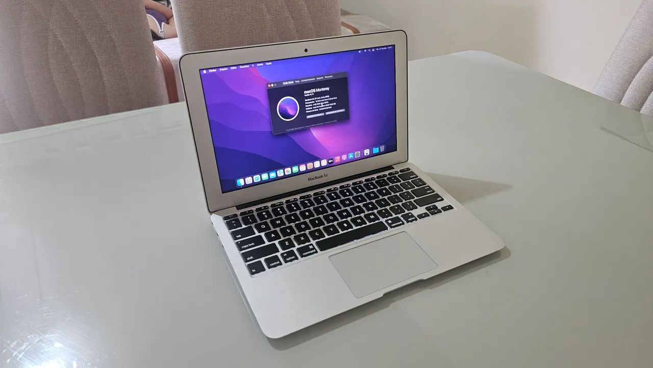 MacBook Air 11インチ 2015 SSD256GB 初期化済 MacBook Air (11 polegadas, início de 2015) - Especificações
