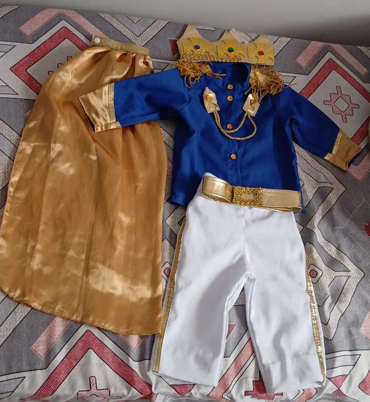 Príncipe realeza cor azul escuro 1 ano