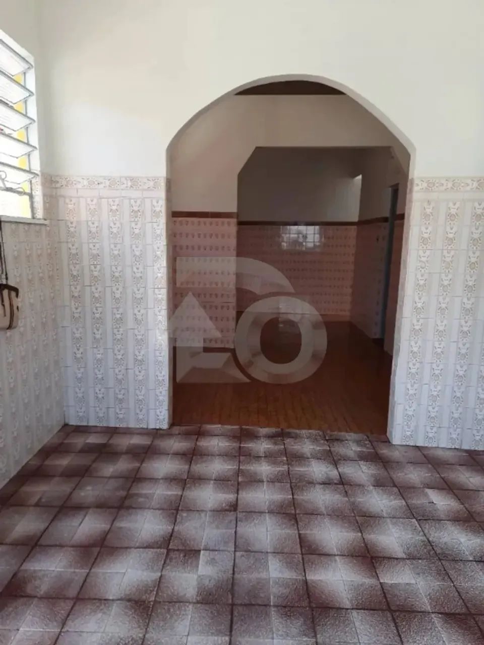 Casa à Venda no Bairro Centro com 2 Banheiros e Garagem - Foto 7
