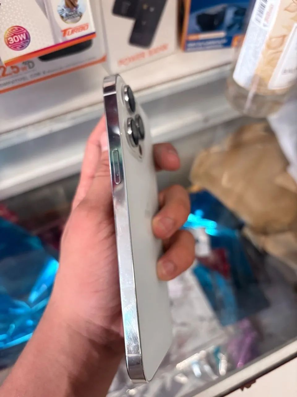 iPhone 14 Pro Max - única dona. - Foto 2