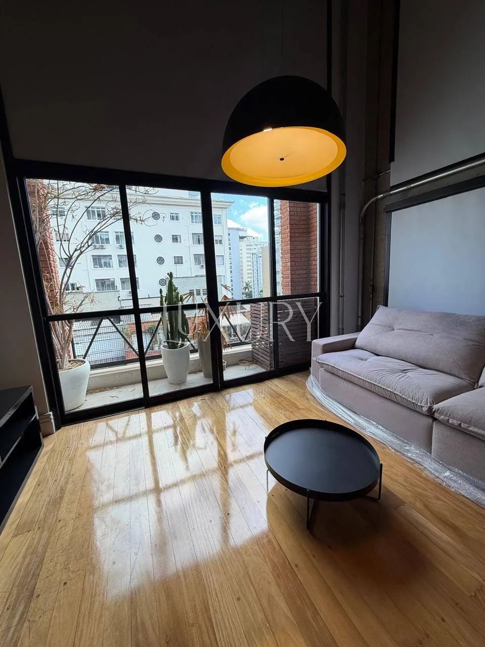 Apartamento Mobiliado à Venda ou para Alugar no Jardim América, 1 suíte , 2 vagas - Foto 5