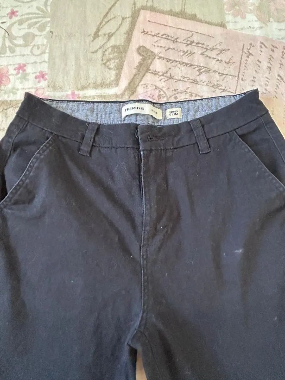 Calça Chino Hering tamanho 36