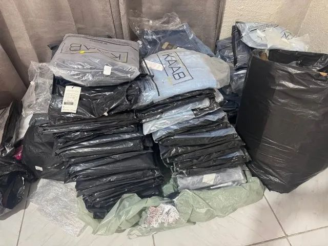 Lote de roupas novas 