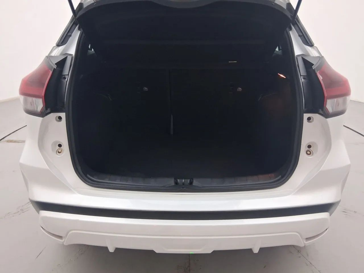 Nissan Kicks Sense 1.6 16V Flex Aut., foto 9 de 18
