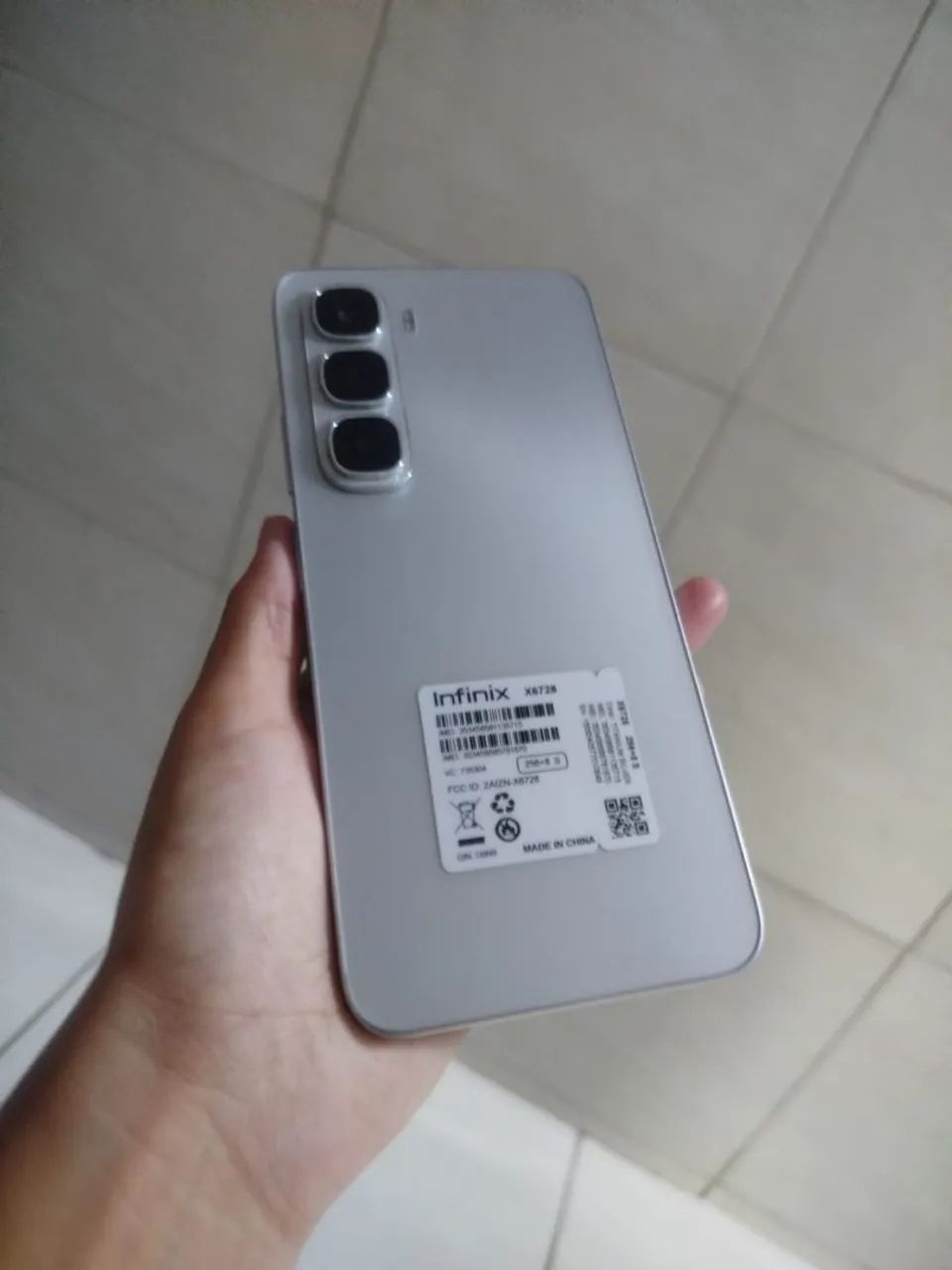 Vendo celular infinix 60i 265 gb - Foto 2