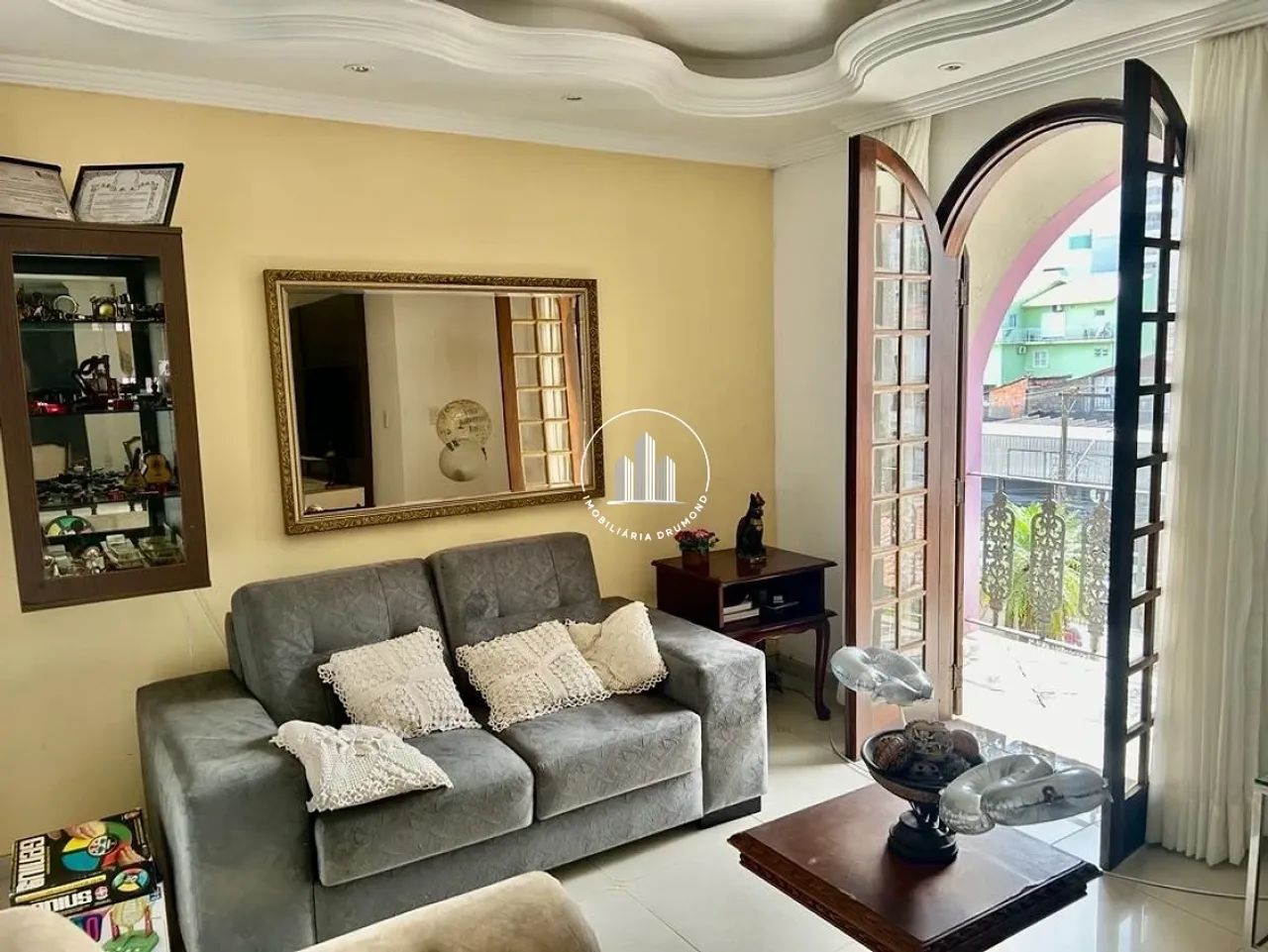 Casa 4 Quartos com 1 Suíte, 260m² e piscina - Capoeiras. - Foto 4