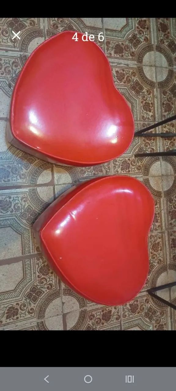 2 cadeiras 2 banquinhos de coração ? - Foto 4