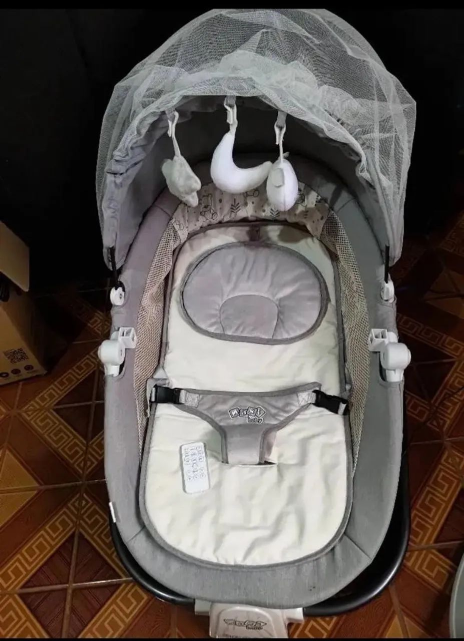 Cadeira de balanço bebê maxy baby  - Foto 3