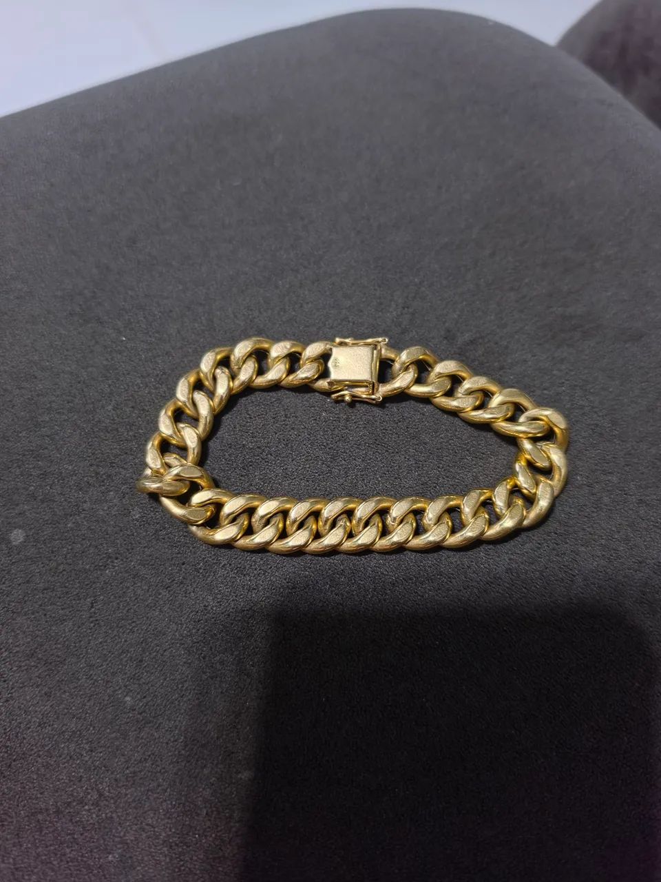 Pulseira em ouro 18k 