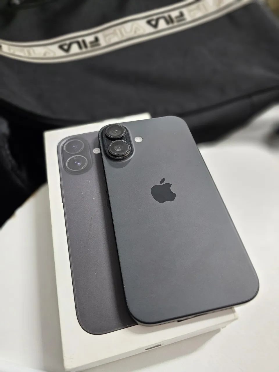 iPhone 16