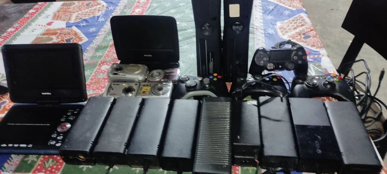 Lote de games e acessórios,leia a descrição** - Foto 2