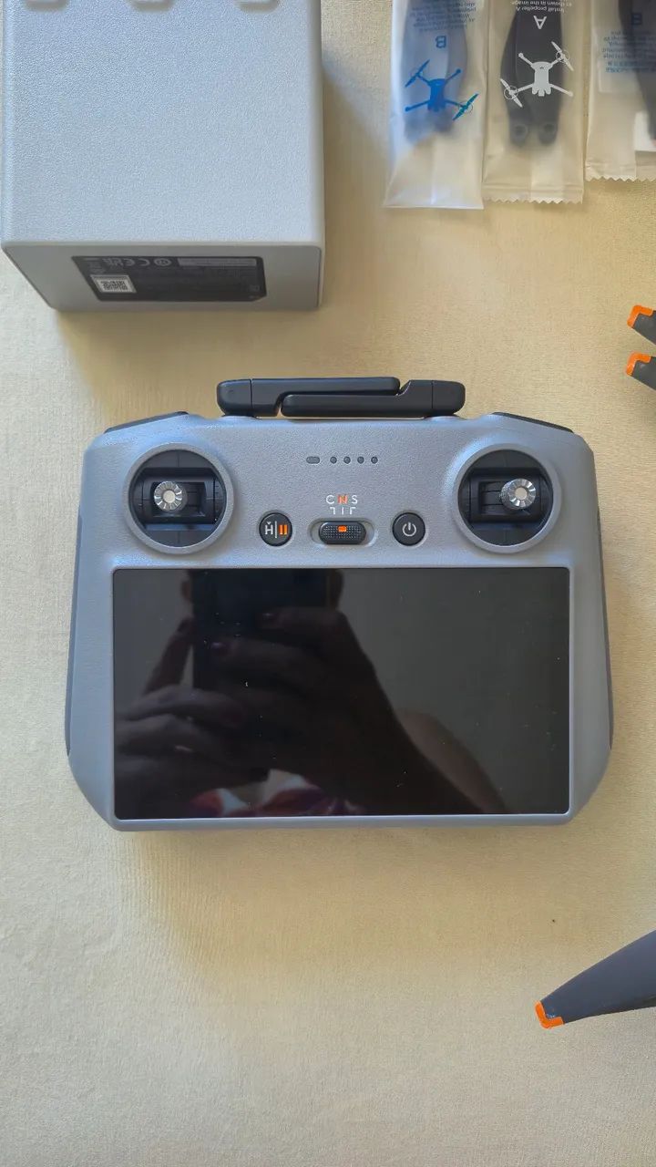 DJI MINI 4 PRO + CONTROLE DJI RC 2 + DJI GOGGLES + ACESSÓRIOS ? EXCELENTE ESTADO - Foto 3