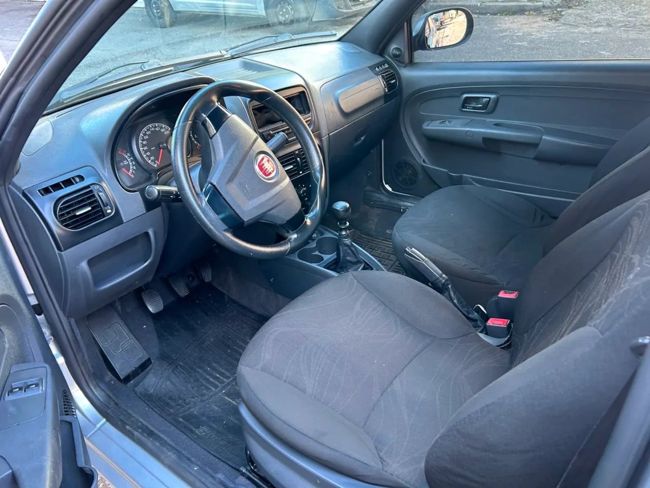 Fiat Strada Working Hard 1.4 Fire Flex 8V CS 2018 - Foto 4