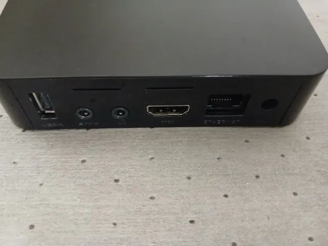 Smart TV com controle universal - Foto 2