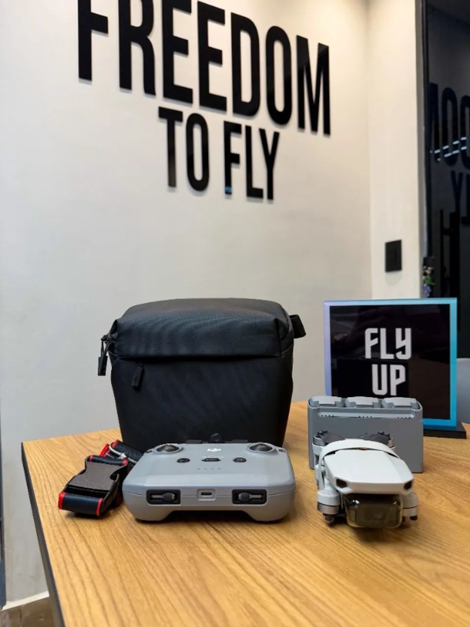 Drone DJI Mini 4K Flymore Combo Seminovo - Foto 3