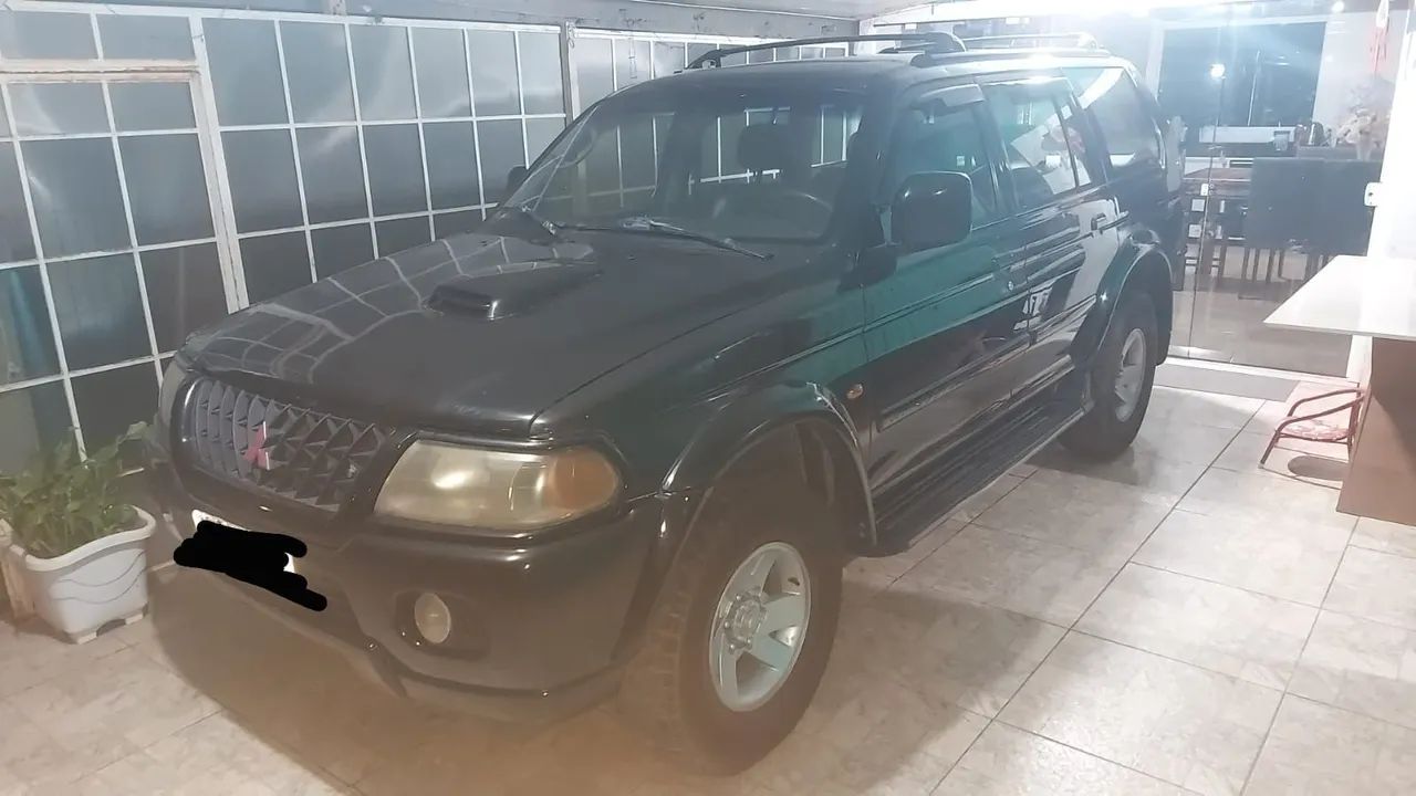 Mitsubishi Pajero Pajero Sport HPE 2.4 4x4 Diesel Aut. 2000