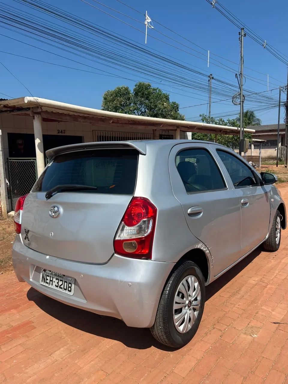 Toyota Etios X 1.3 Flex 16V 5P Mec. 2016 - Foto 5