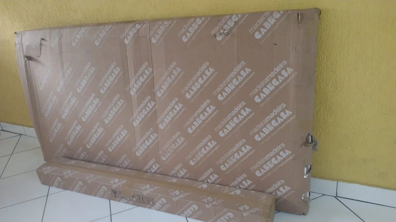 Vendo mesa de madeira  - Foto 3