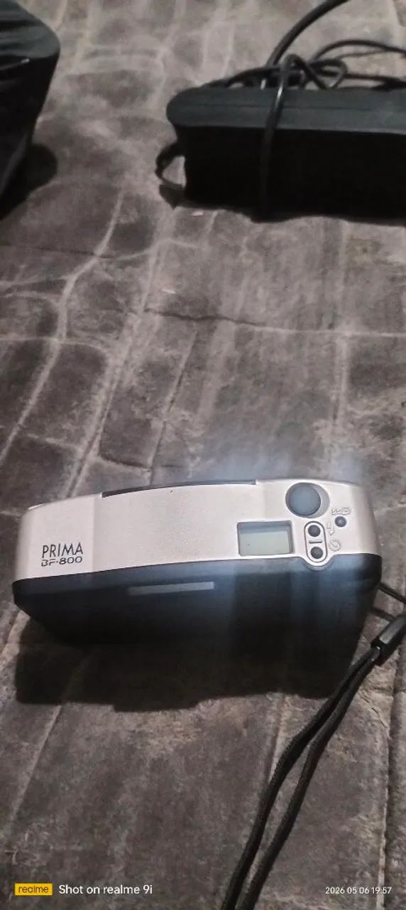 Camera digital  - Foto 2