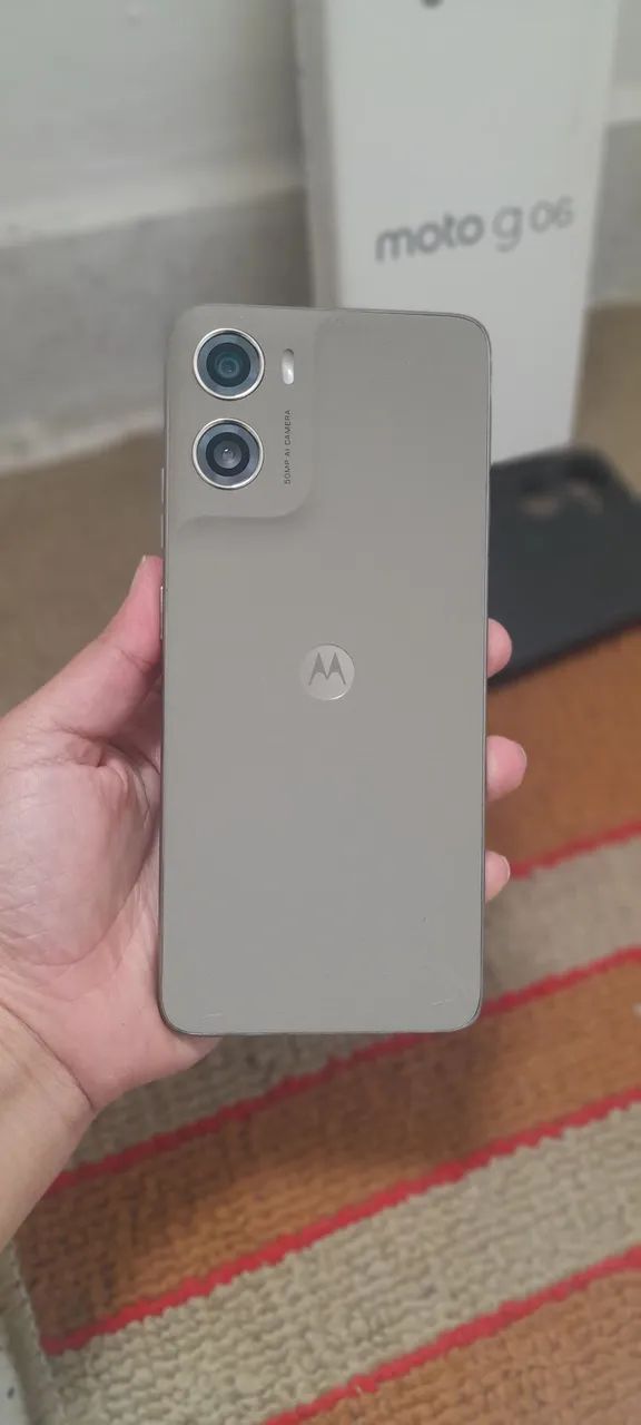 Motorola G06 