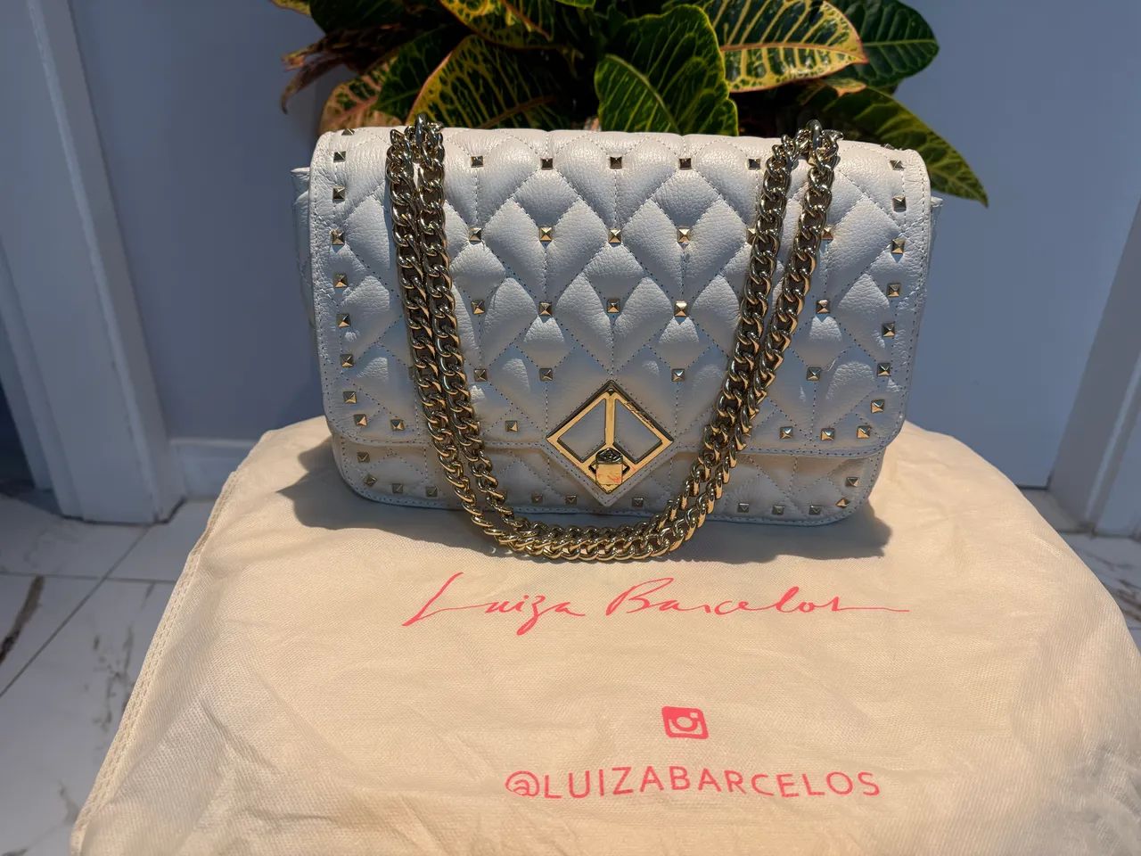 Bolsa Grande Luiza Barcelos Corrente Spikes Off White Matelassê