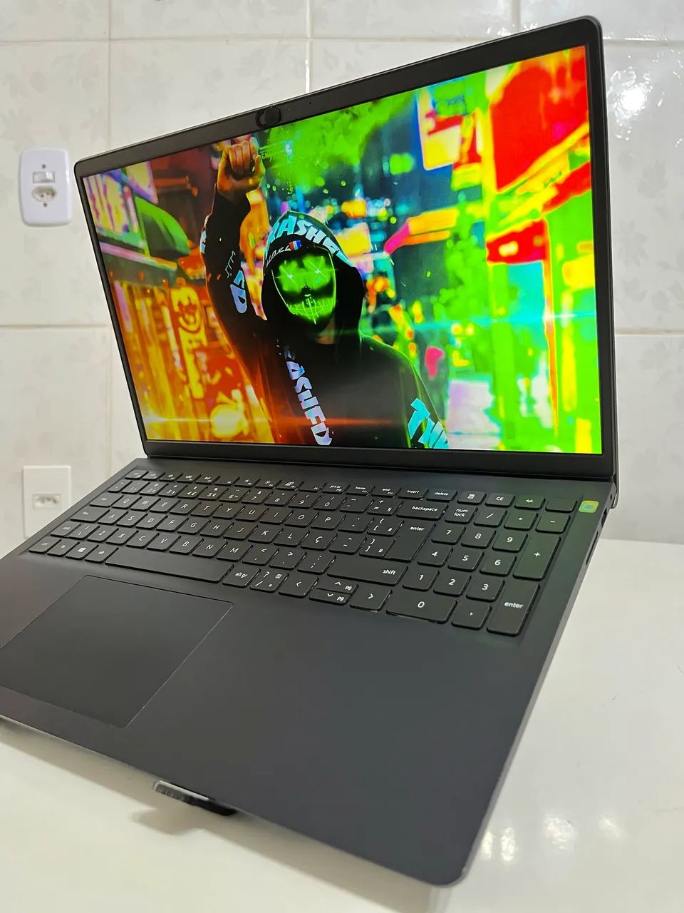 NOTEBOOK DELL RYZEN 7, 12GB RAM, PLACA VEGA 10, COM LEITOR DE