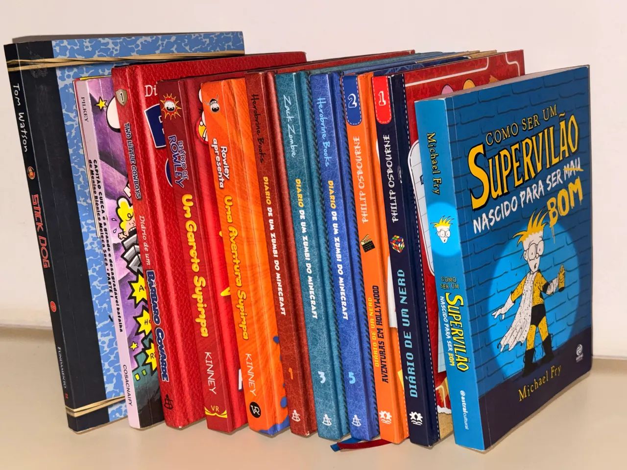 Livros - Foto 2