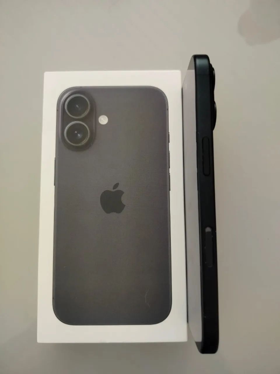 Iphone 16 - 128 Gb muito novo - Foto 4