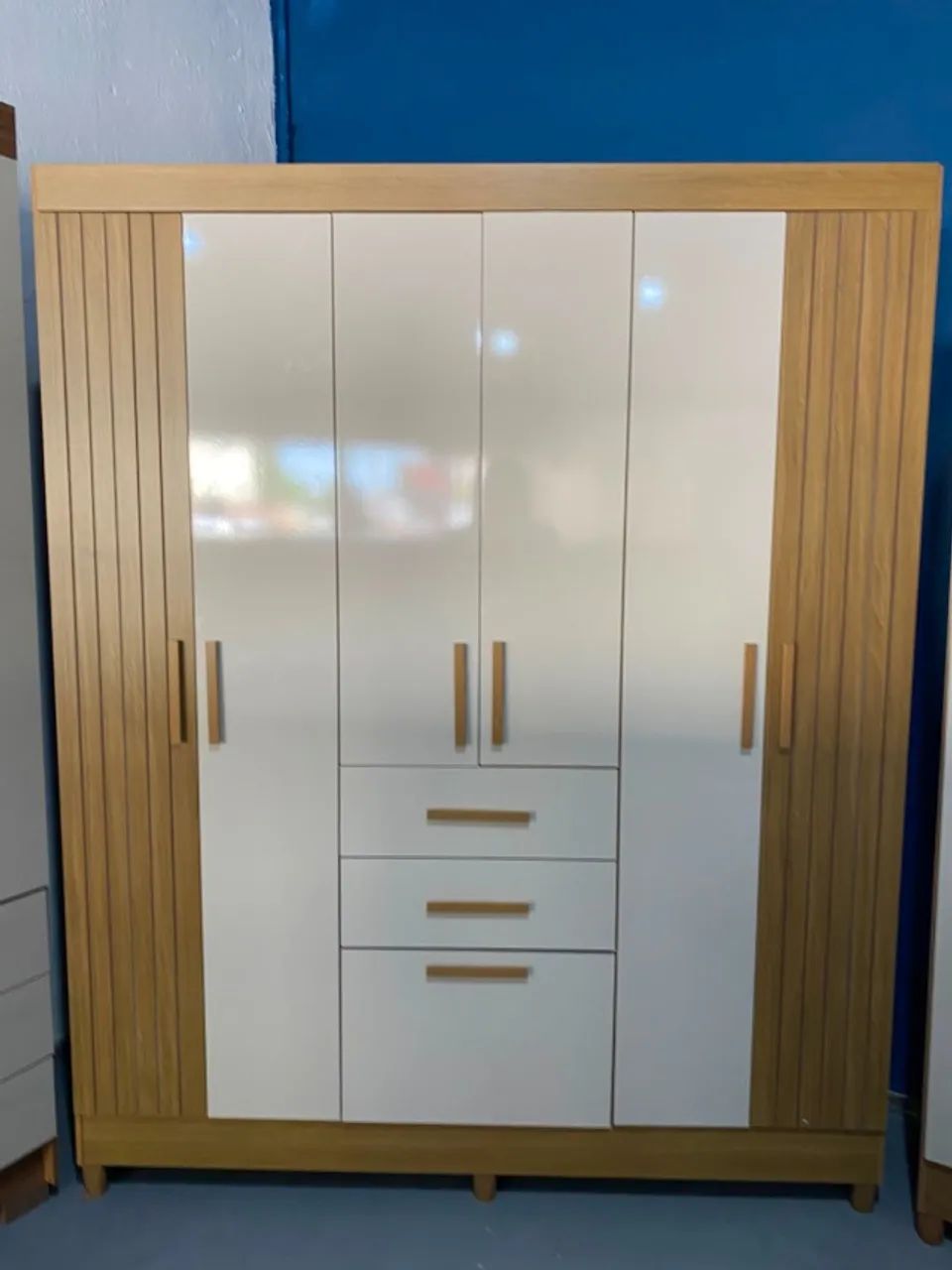 GUARDA ROUPA 6 PORTA 2 GAVETAS 