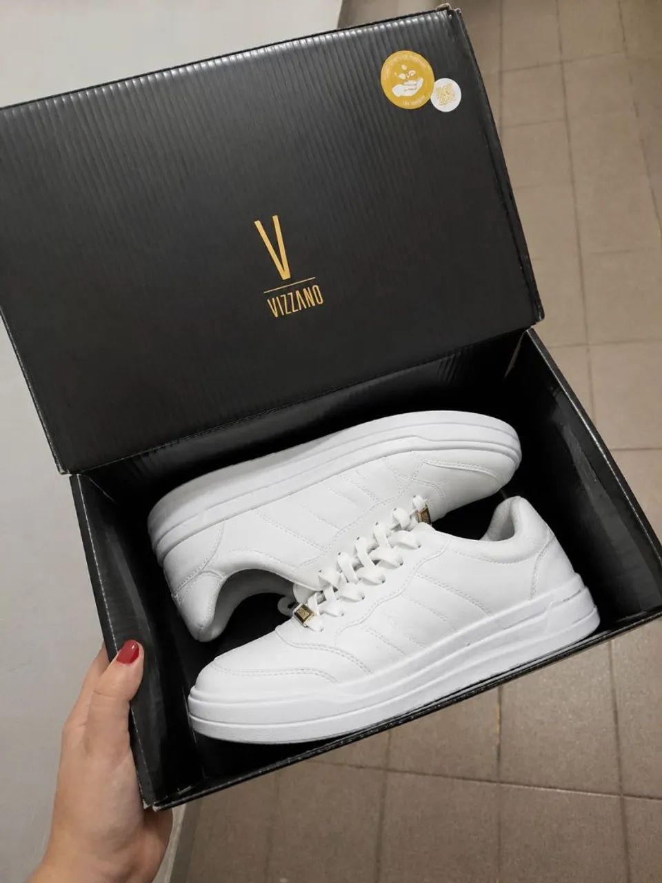 Tênis feminino Vizzano