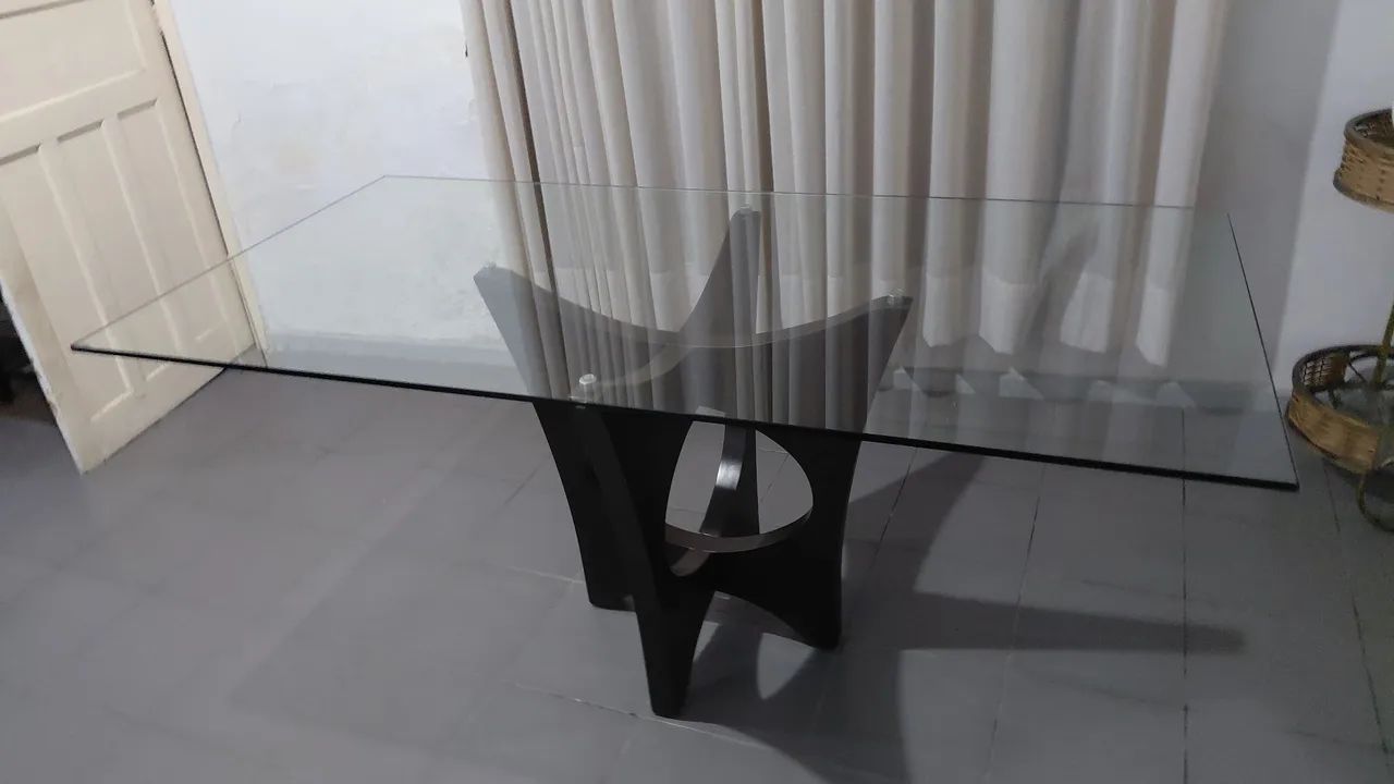 Mesa de Jantar de 6 Lugares com Tampo de Vidro e Base de Madeira - Foto 5