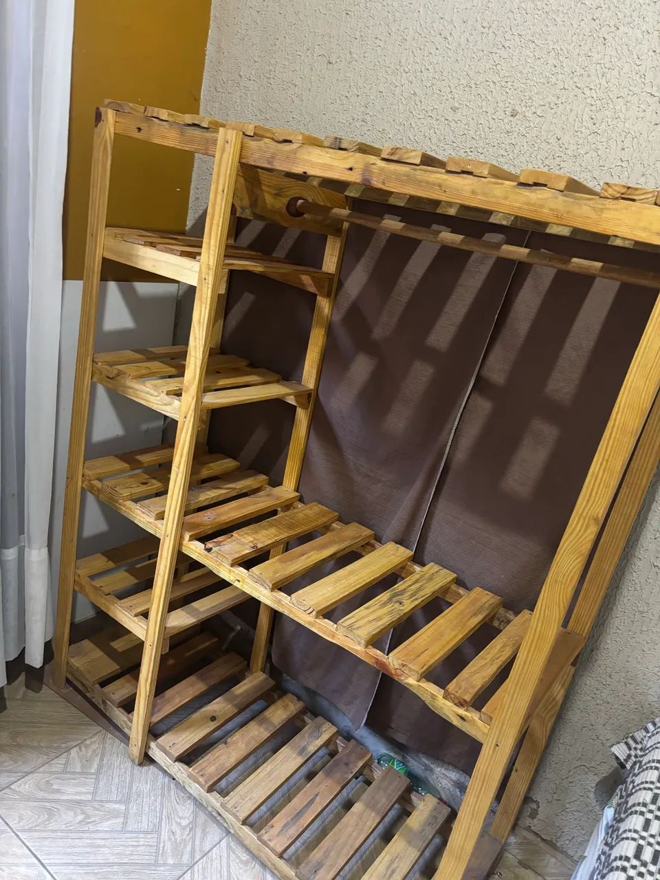 Arara para roupas - Foto 2