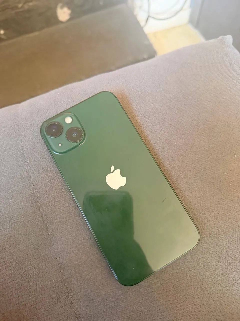 iPhone 13 verde  - Foto 3